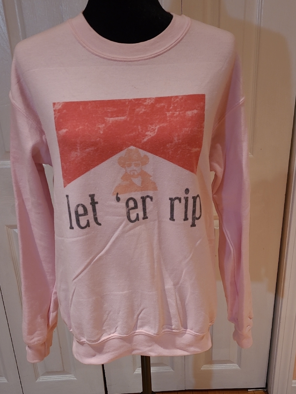 Gildan Light Pink Heavy Blend Sweatshirt